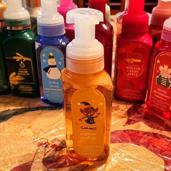 Bath & Body Works Other - EXPRESS YOURSELF MERRY COOKIE